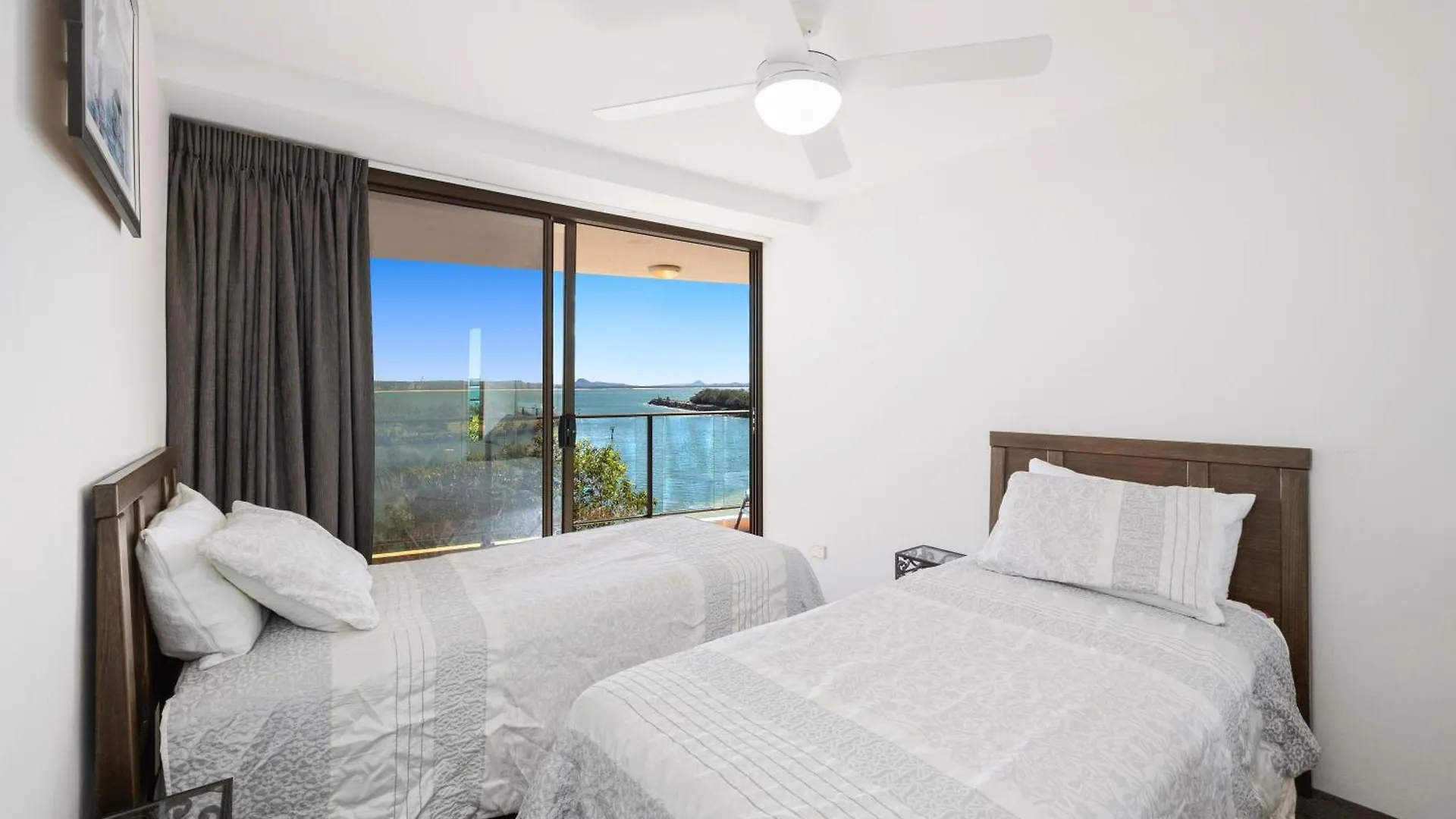 U3 10 Pac Apartment Buddina 0*,
